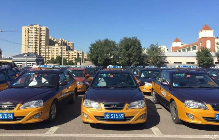 北京中小出租車企業(yè)加速數(shù)字化轉(zhuǎn)型 接入高德打車開啟租賃服務(wù)新篇章